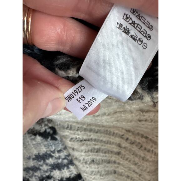 SMARTWOOL Womens CHUP Potlach 1/2 Zip Sweater Aztec SMALL Charcoal Heather - Picture 7 of 7